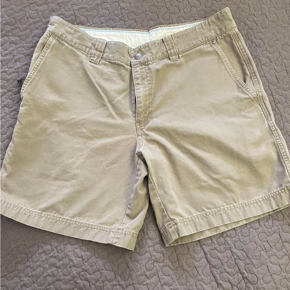 Columbia Men's Tan Flat Front Shorts 100% Cotton Canvas 8inch inseam